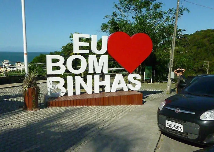 Apartamentos Bombinhas - 140 Metros Da Praia